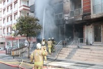 İstanbul'da Korkutan Yangın Açıklaması 6 Kişi Mahsur Kaldı