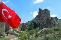 Kapadokya'da turizmcilerin yüzü gülüyor