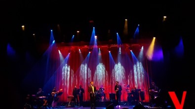 Mehmet Erdem Yeni Albümüyle Sahnedeydi