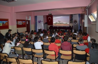 Safranbolu'da Öğrenciler Sinema İle Buluştu