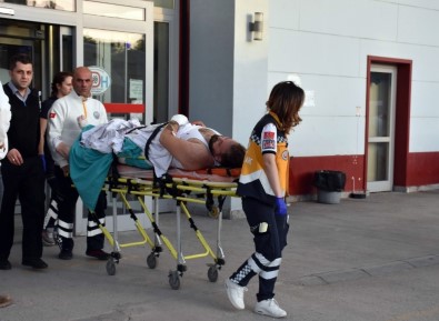 Sakarya'da Silahlı Saldırı: 2 Yaralı