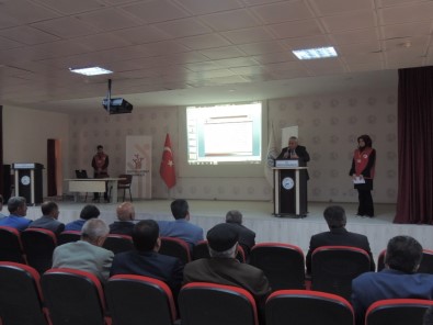 Van ASP İl Müdürü Çohaz, Erciş'te Muhtarlara ASDEP Ve Erken Yaşta Evlilik Semineri Verdi