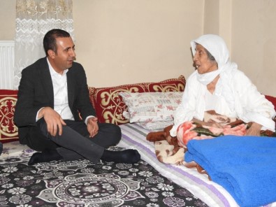 Başkan Bedirhanoğlu, Ev Ziyaretlerinde Vatandaşlarla Bir Araya Geldi