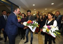 LEVENT PIRIŞTINA - Başkan Piriştina'yı Duygulandıran Sürpriz
