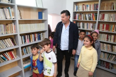 Gündoğan Halk Kütüphanesi Yenilendi