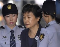 GÜNEY KORELİ - Güney Kore Eski Devlet Başkanına 24 Yıl Hapis Cezası