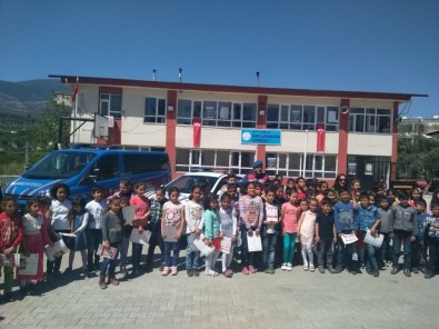 Jandarmadan İlkokul Öğrencilerine 'İyi Dersler Şoför Amca' Projesi