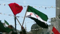 Suriyeliler Türk Askerinin İdlib'e Girmesi İçin Gösteri Düzenledi
