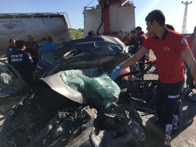 Adana'da Tır Ve Otomobil Çarpıştı Açıklaması 1 Ölü, 1 Yaralı