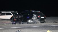 Kaza Yapan Araçlara Başka Araç Çarptı Açıklaması 2 Ölü 2 Yaralı