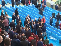 MUHARREM USTA - Muharrem Usta Göz Yaşlarını Tutamadı