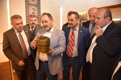 AK Parti Heyeti, Taşköprü Kent Müzesi'ni Ziyaret Etti