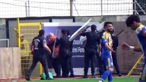 BODRUM KAYMAKAMI - Bodrum'da Futbol Maçı Sırasında Stat Dışında Kavga