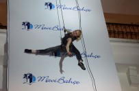 MANKENLER - Dikey Defile Nefesleri Kesti