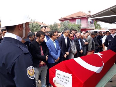 Kalp Krizinden Ölen Genç Polis Memuru Son Yolculuğuna Uğurlandı