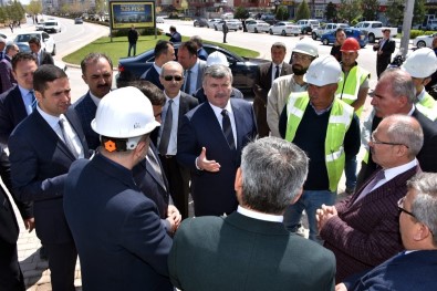 Konya'da Kesintisiz Trafik Akışı İçin 5 Yeni Köprülü Kavşak Ve Yaya Üst Geçidi Yapılıyor