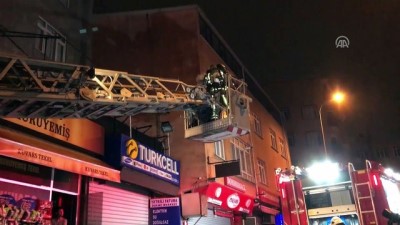 Küçükçekmece'de Yangın