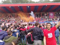 İLGİNÇ GÖRÜNTÜ - Ödemiş'te Şampiyonluk Sevinci