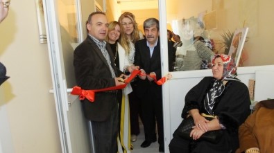 Resimlerin Geliri Mehmetçik Vakfı'na