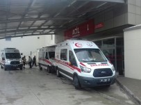 Adana'da Öğrenci Servisi Devrildi Açıklaması 16 Yaralı