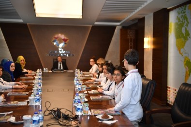 Çocuk Meclisi Üyeleri Bilim, Sanayi Ve Teknoloji Bakanlığı'nı Ziyaret Etti