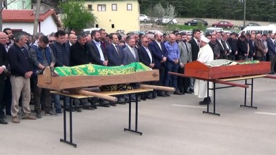 GÜNCELLEME - Doğum Günü Kutlamasından Dönen Çift Trafik Kazasında Öldü