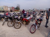 VİRANŞEHİR - Şanlıurfa'da 48 Çalıntı Motosiklet Ele Geçirildi
