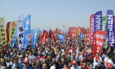 1 Mayıs Emek Ve Dayanışma Günü Maltepe'de Kutlandı