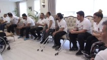 TEKERLEKLİ SANDALYE BASKETBOL - Belediye Başkanı Şahin, Başarılı Basketbolcuları Kabul Etti