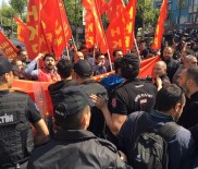 ÇEVİK KUVVET POLİSİ - Beşiktaş'ta Polis, Gruba İkinci Kez Müdahale Etti
