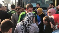 BURSA EMNIYET MÜDÜRÜ - Bursaspor Taraftarları Umreye Gitti