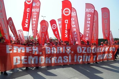 İşçiler Maltepe Miting Alanına Giriş Yaptı