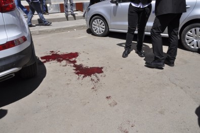 Kars'ta Silahlı Kavga Açıklaması 2 Yaralı