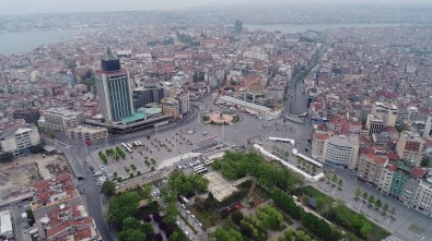 Taksim Meydanı Havadan Görüntülendi