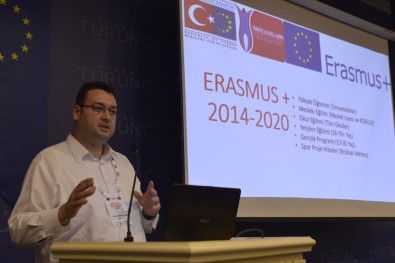 Avrupa Günü'nde Avrupa Gençlik Fırsatları Anlatıldı