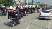 ÖZEL HAREKAT POLİSLERİ - Bursa'da Hipodroma Bin Polisle Büyük Baskın