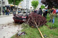 ALPARSLAN TÜRKEŞ - Otomobil Refüjde Ağaçlara Çarparak Takla Attı Açıklaması 1 Yaralı