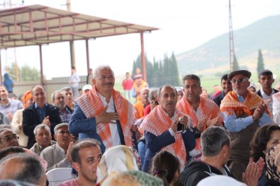 Yörükler Ahmetli'de Diz Vurdu