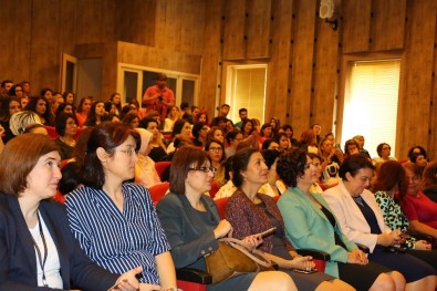 Antalya Hemşirelik Haftasını AÜ'de Kutladı