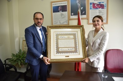 Başkan Ayaz'dan İlçe Sağlık Müdürü Set'e Ziyaret