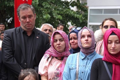 Ölen 24 Can Anısına Anneler Anıtı Gözyaşlarıyla Açıldı