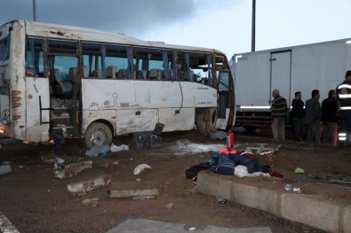 Nevşehir'de Tur Midibüsü Kaza Yaptı Açıklaması 9 Yaralı