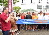 HARUN SARıFAKıOĞULLARı - Aksu Yarı Maratonu Koşusu Yapıldı