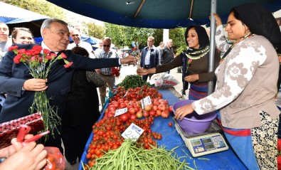 Annelere Başkan Kocaoğlu Sürprizi