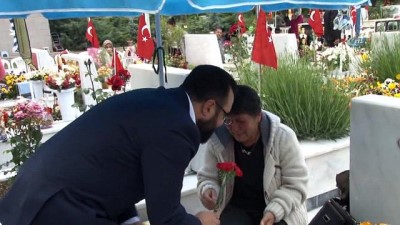 Bakan Arslan Anneler Günü'nde Şehit Yakını Ve Gazileri Ziyaret Etti