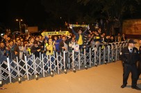 Fenerbahçe'ye Karabük'te Coşkulu Karşılama