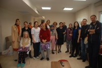 ANNELER GÜNÜ - Özel Ümit Hastanesi, Alzheimer Merkezindeki Anneleri Unutmadı