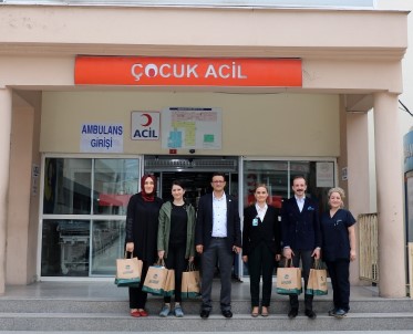 Yeni Doğum Yapan Kadınların İlk 'Anneler Günü' Kutlandı