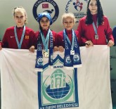 EREN ARSLAN - Yıldırımlı Sporcular Havuzdan Altınla Çıktı