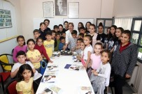 KEMERALTI ÇARŞISI - 'Yılın Annesi' Hürtürk